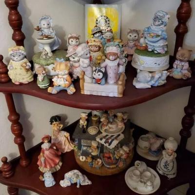 St1120 kitty cucumber figurines and more