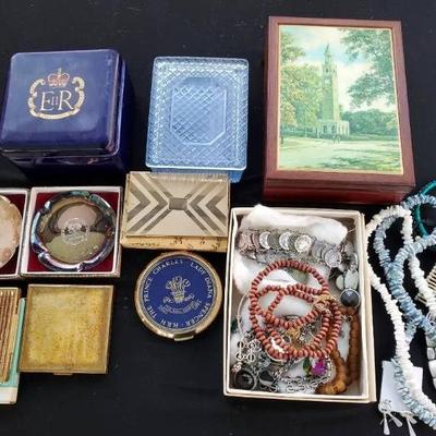 St1078 vintage compacts and more