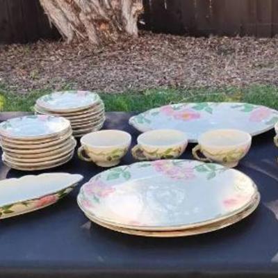 St1064 franciscan vintage floral china