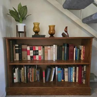 St1068 bookcase and more