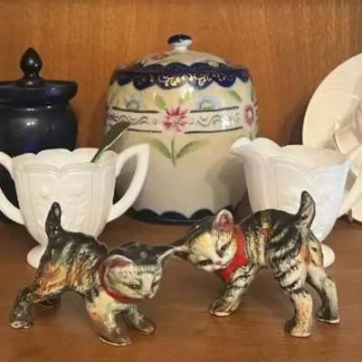 St1099 milk glass and china