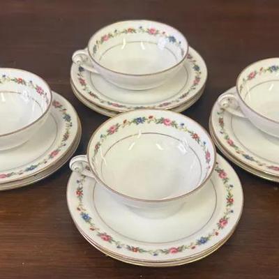 Georges Boyer Porcelain Floral Print Tea Cups & Extra Saucers Set