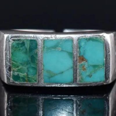 Signed Southwestern Turquoise Natural Sterling Silver Ring