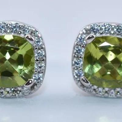 Square Peridot Natural Unheated Stud Earrings - VVS to IF