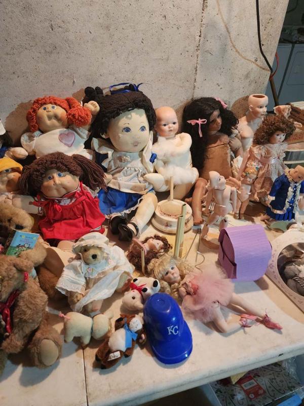 Sale Photo Thumbnail #107