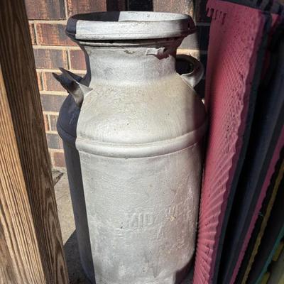 Sale Photo Thumbnail #395