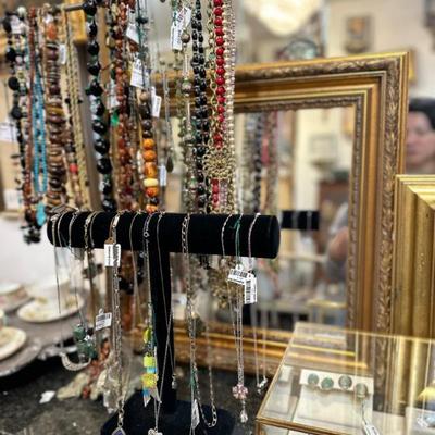 Sale Photo Thumbnail #31