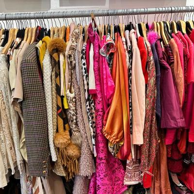 Sale Photo Thumbnail #50