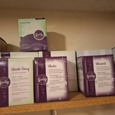 Sale Photo Thumbnail #46