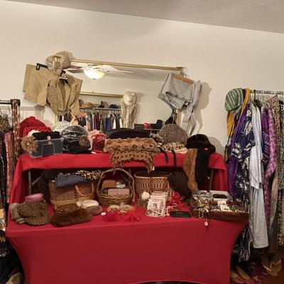 Sale Photo Thumbnail #124