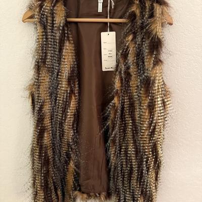 Sale Photo Thumbnail #122