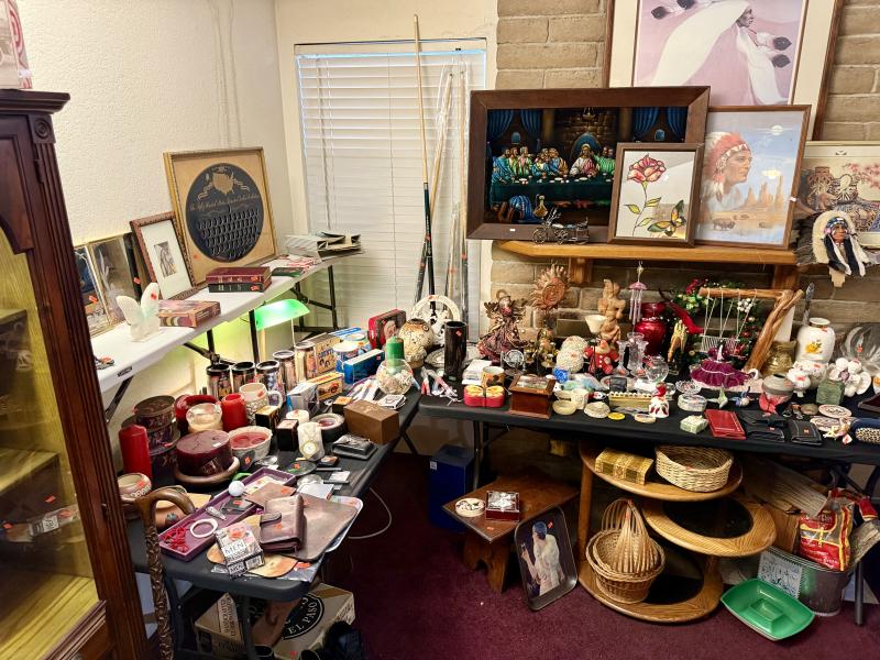 Sale Photo Thumbnail #36