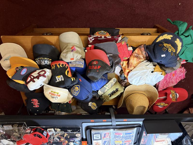 Sale Photo Thumbnail #33