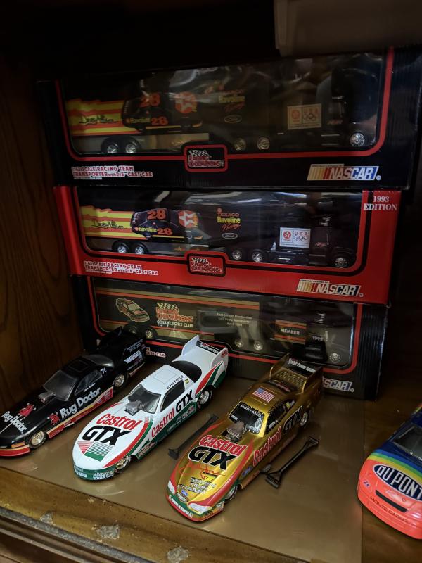 Sale Photo Thumbnail #31