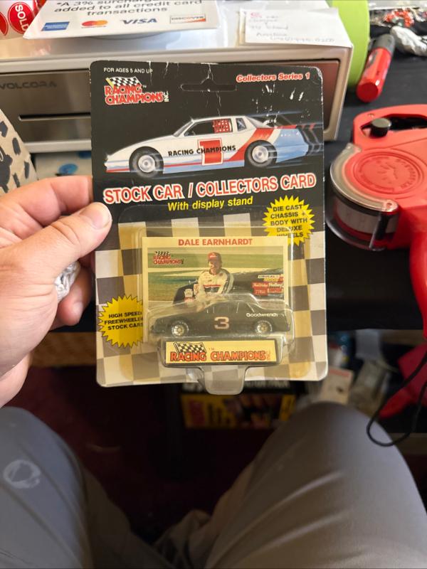 Sale Photo Thumbnail #4