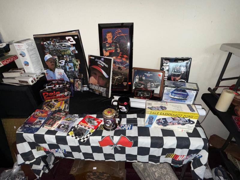 Sale Photo Thumbnail #3