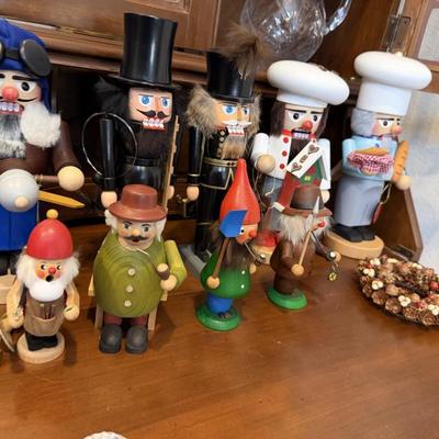 Sale Photo Thumbnail #25