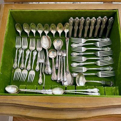 Sale Photo Thumbnail #2