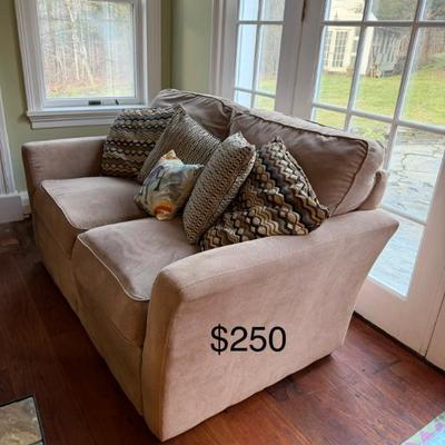 Sale Photo Thumbnail #20