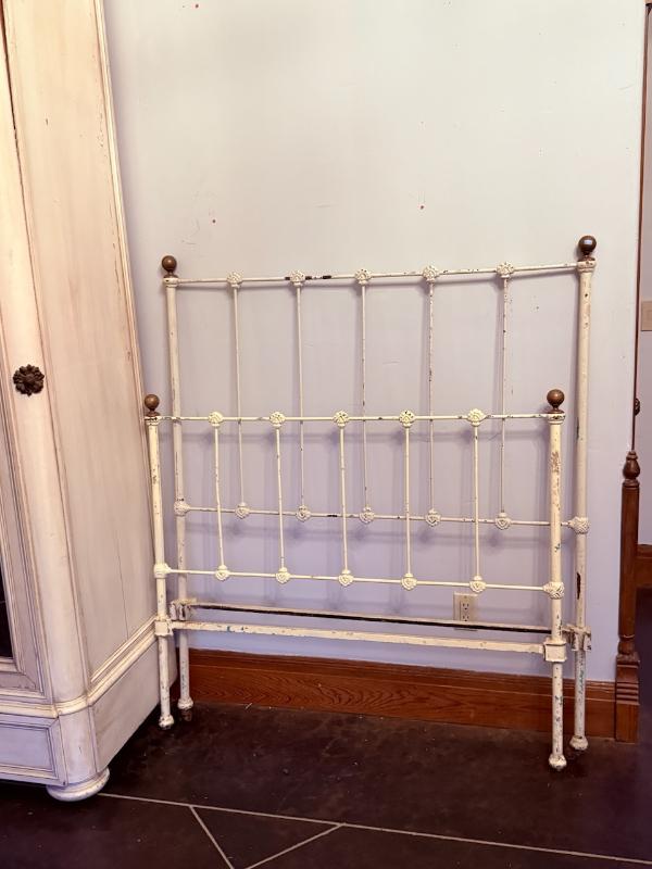 Sale Photo Thumbnail #18