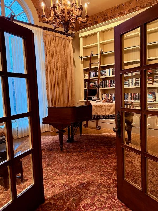 Sale Photo Thumbnail #10