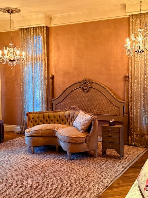 Sale Photo Thumbnail #5