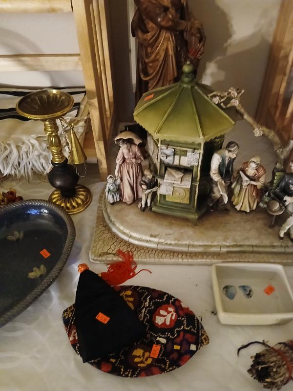 Sale Photo Thumbnail #6