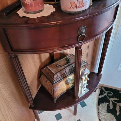 Sale Photo Thumbnail #674