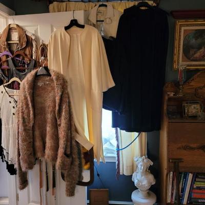 Sale Photo Thumbnail #408