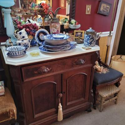 Sale Photo Thumbnail #571