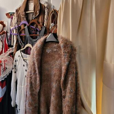 Sale Photo Thumbnail #490