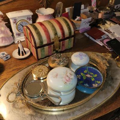 Sale Photo Thumbnail #394