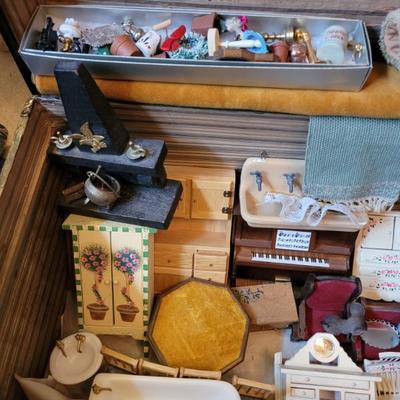 Sale Photo Thumbnail #367