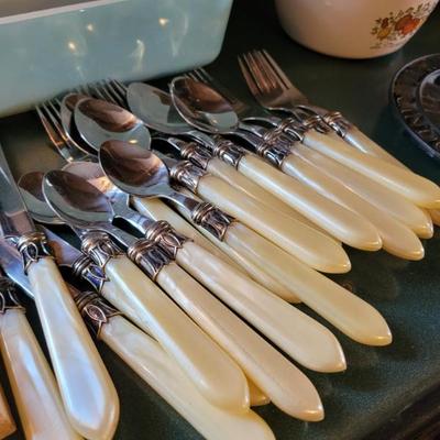 Sale Photo Thumbnail #678