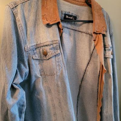 Sale Photo Thumbnail #703