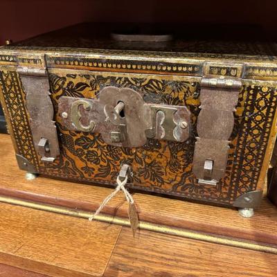 Sale Photo Thumbnail #148