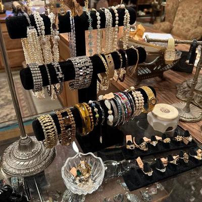 Sale Photo Thumbnail #50