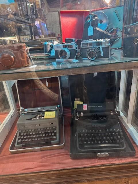 Sale Photo Thumbnail #5