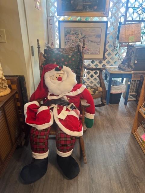 Sale Photo Thumbnail #77