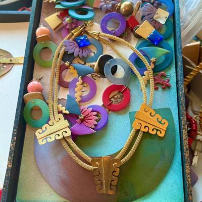 Sale Photo Thumbnail #80