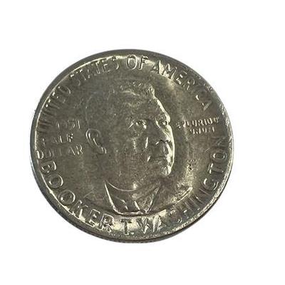 Lot 025   
Booker T. Washington Silver Liberty Commemorative Half Dollar