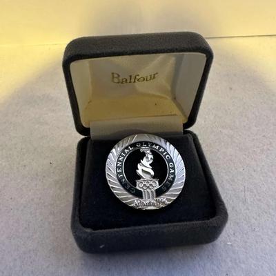 1996 Atlanta Centennial Olympic Games Commemorative Medallion – Balfour Case