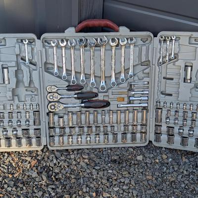 Crescent 170-Piece Mechanics Tool Set – Used (Some Rust)