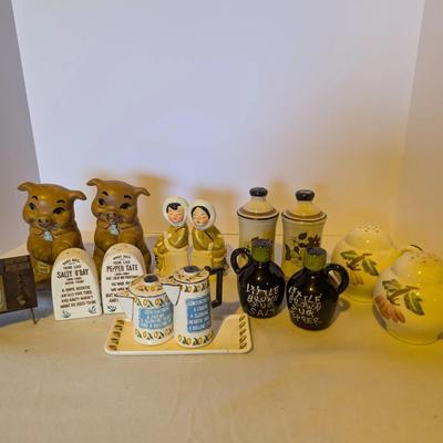 Large Vintage Salt & Pepper Shaker Lot *8 sets! – Ceramic, Novelty, Pig Set, Mini TV, & more!