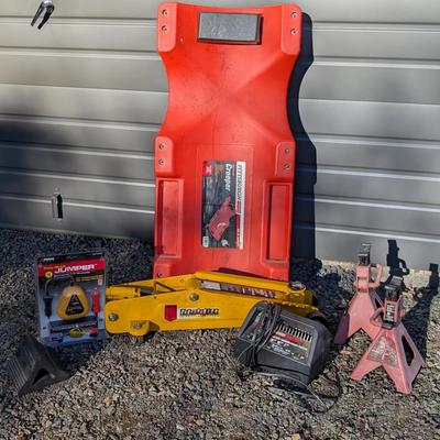 Automotive Tool Lot – Creeper, 2.5 Ton Floor Jack, Jack Stands, Battery Charger, Wheel Chock & NEW Q