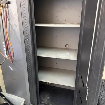 Sale Photo Thumbnail #117