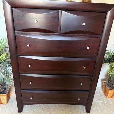 Sale Photo Thumbnail #556