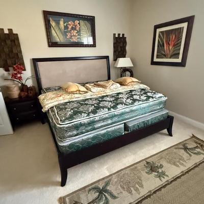 Sale Photo Thumbnail #559