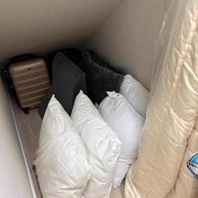 Sale Photo Thumbnail #563