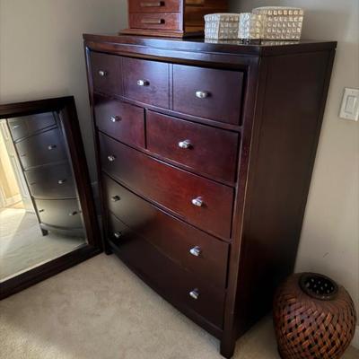 Sale Photo Thumbnail #275